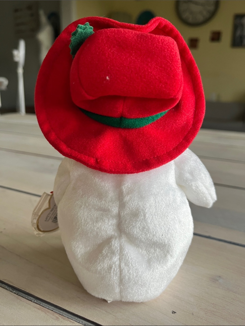 TY 2003 Chillin Snowman Beanie Baby - Picture 3 of 4